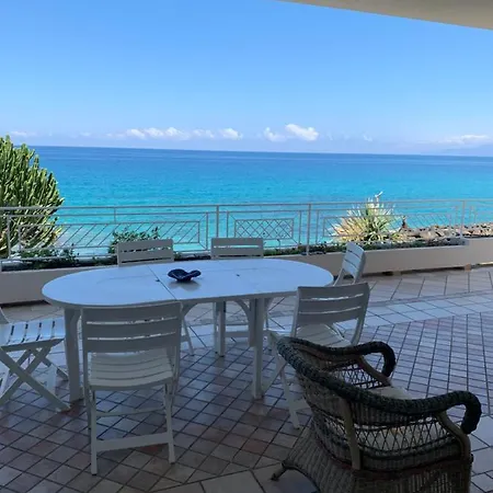 Villa Laura - Sul Mare Pizzo  Exterior photo