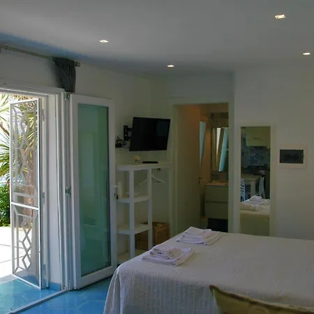Villa Laura - Sul Mare Pizzo  Exterior photo