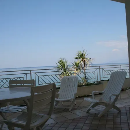 Villa Laura - Sul Mare Pizzo  Exterior photo