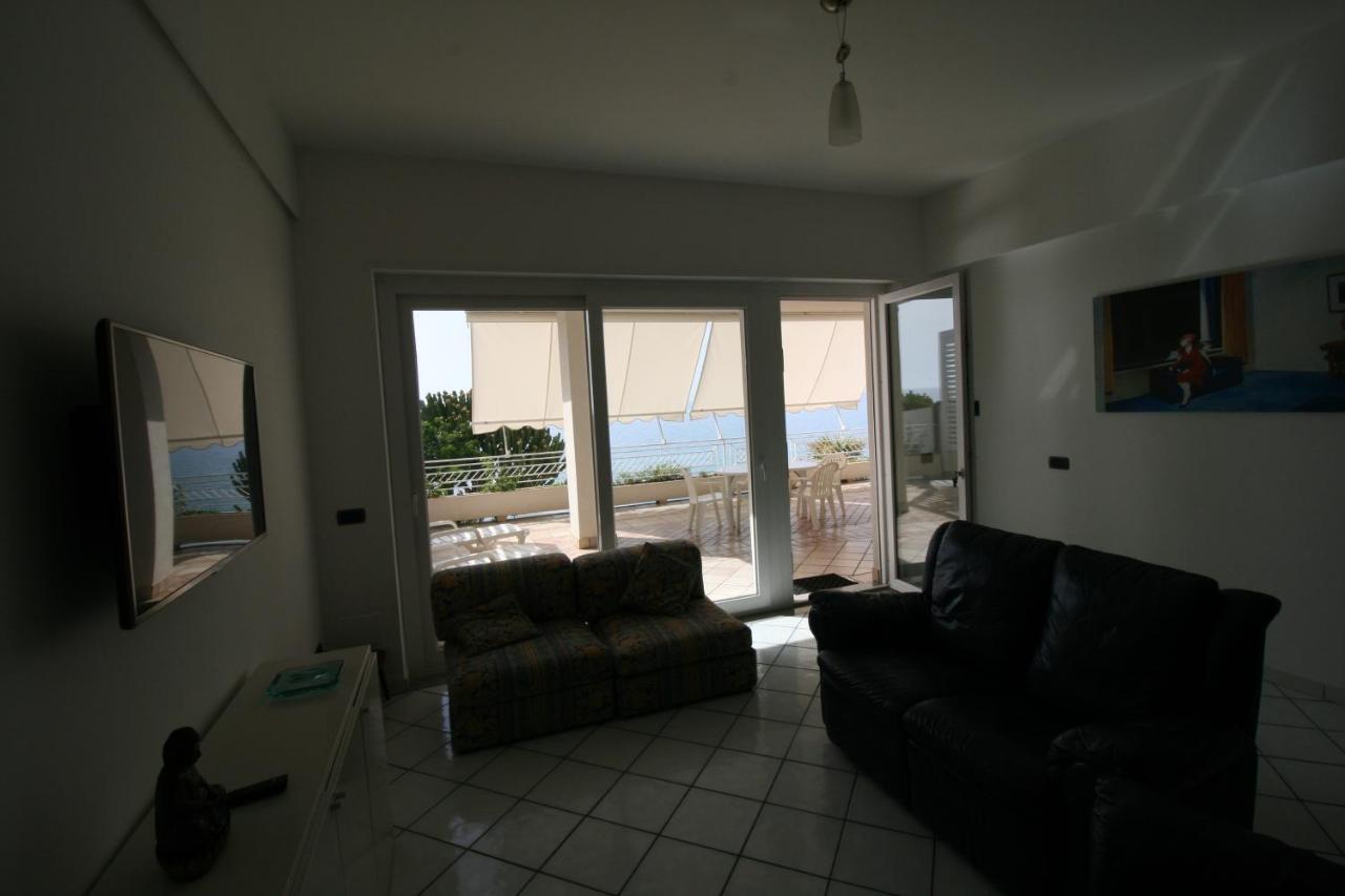 Apartment Laura - Sul Mare *