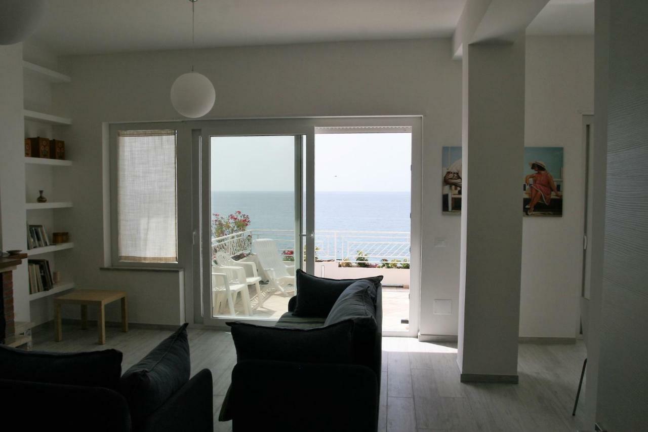 Laura - Sul Mare Apartment Pizzo (Calabria)