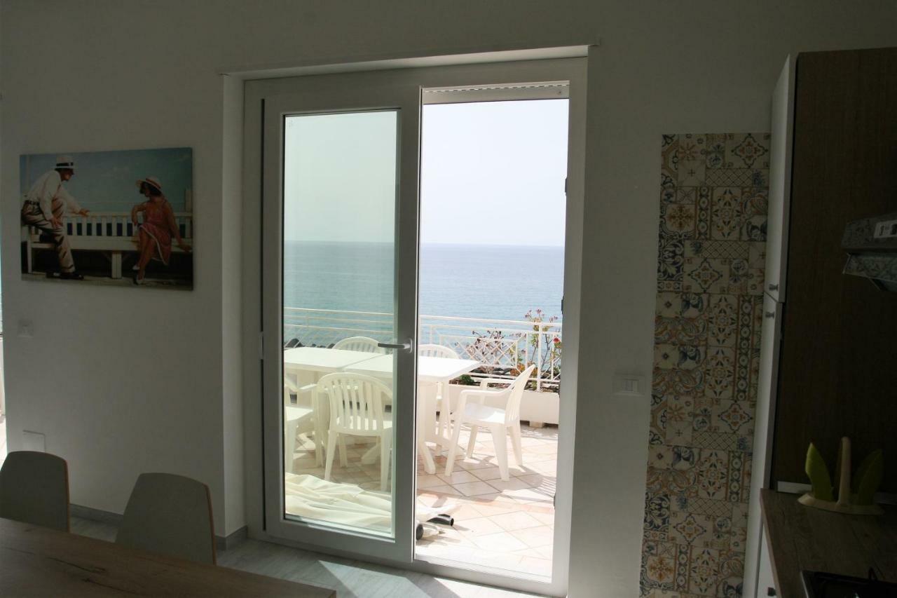 Apartment Laura - Sul Mare Pizzo (Calabria)